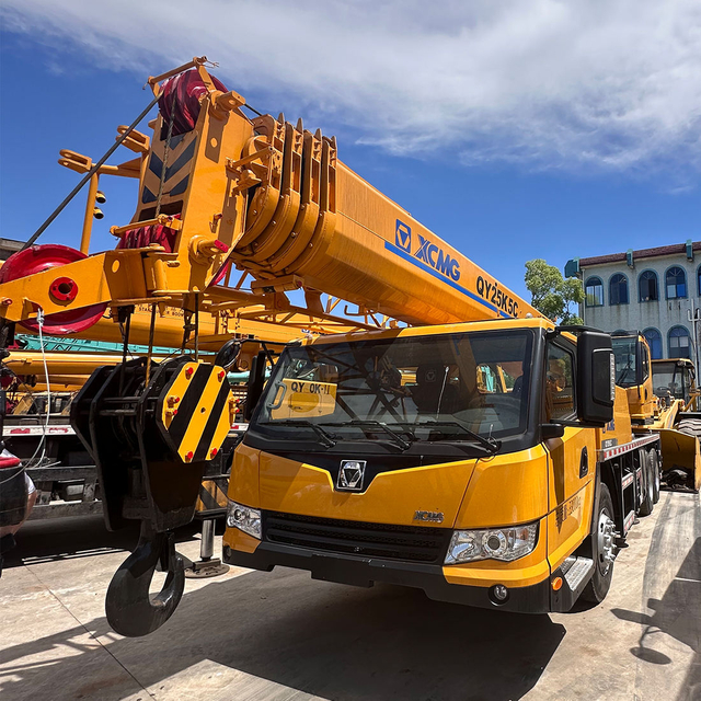 QY25K5C 20Ton Elescopic Boom Mobile Truck Crane
