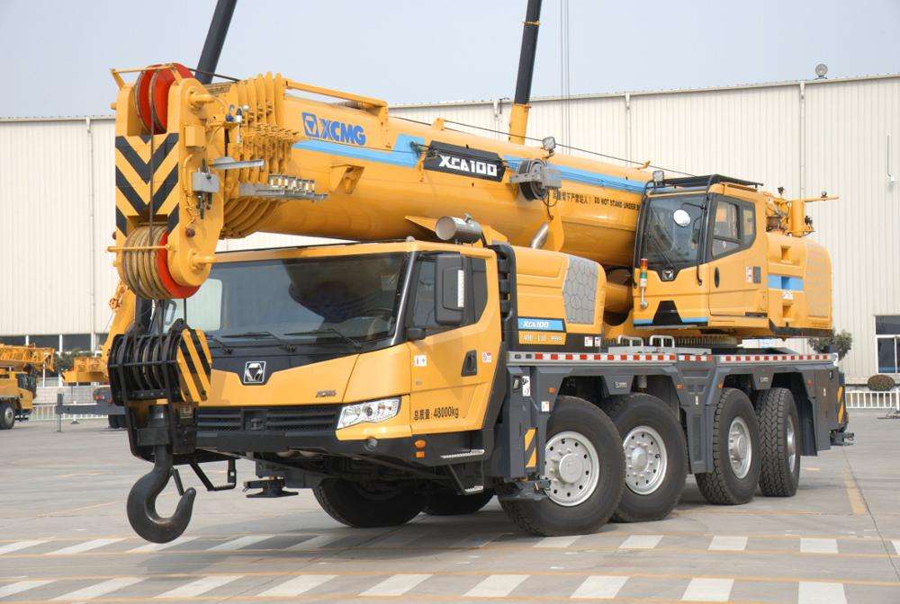 XCA100_M 100Ton all terrain crane truck