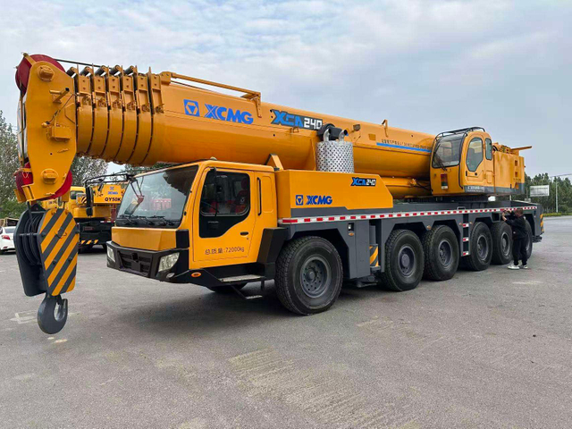 QAY240 Mobile Hydraulic All Terrain Crane