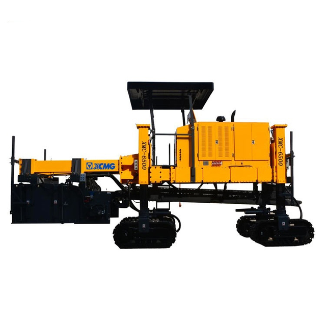 Road Machinery XMC-6500 Versatile Slip Form Paver