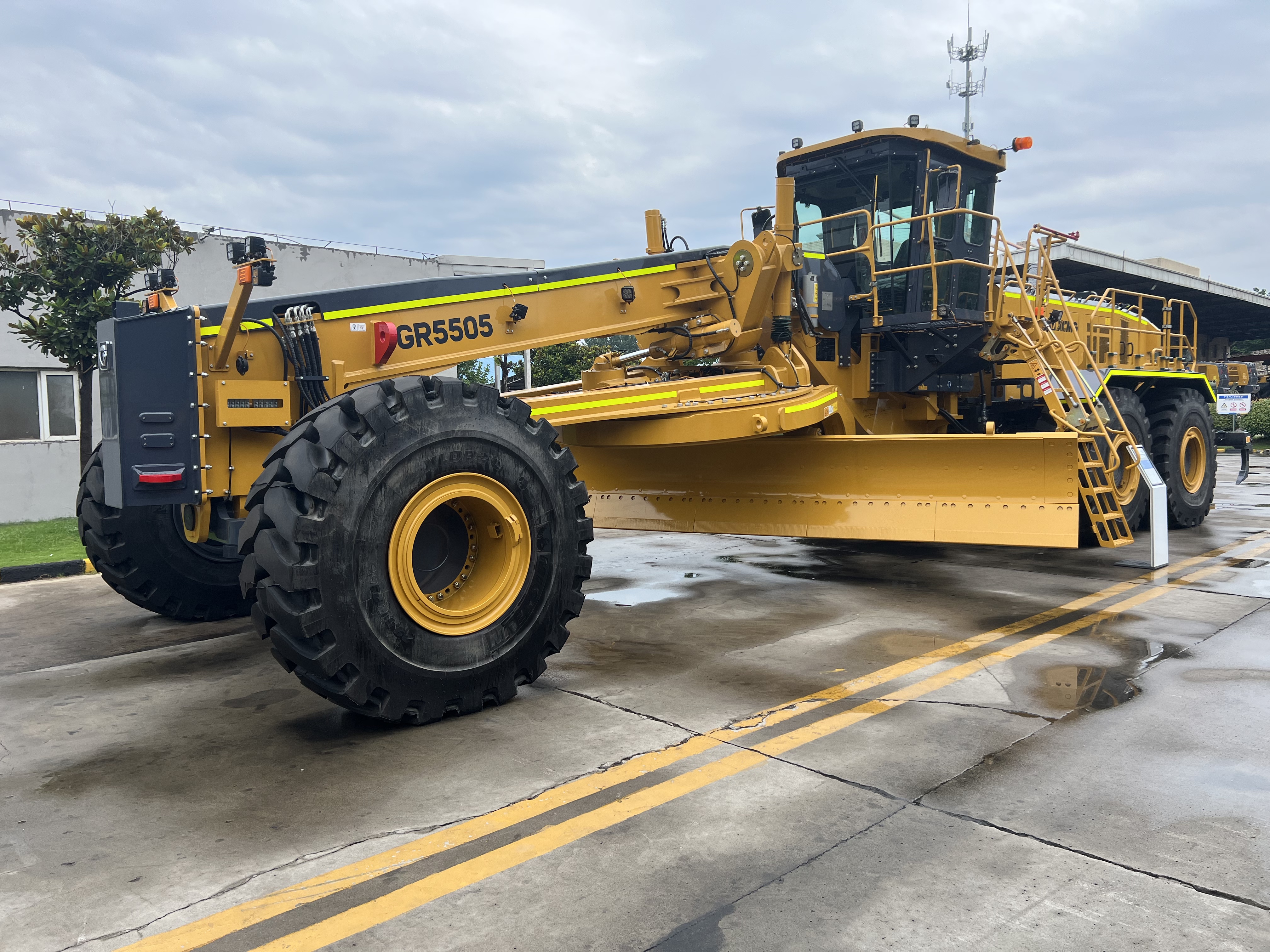 Brand New 550 HP Gr5505 Mining Motor Grader Price