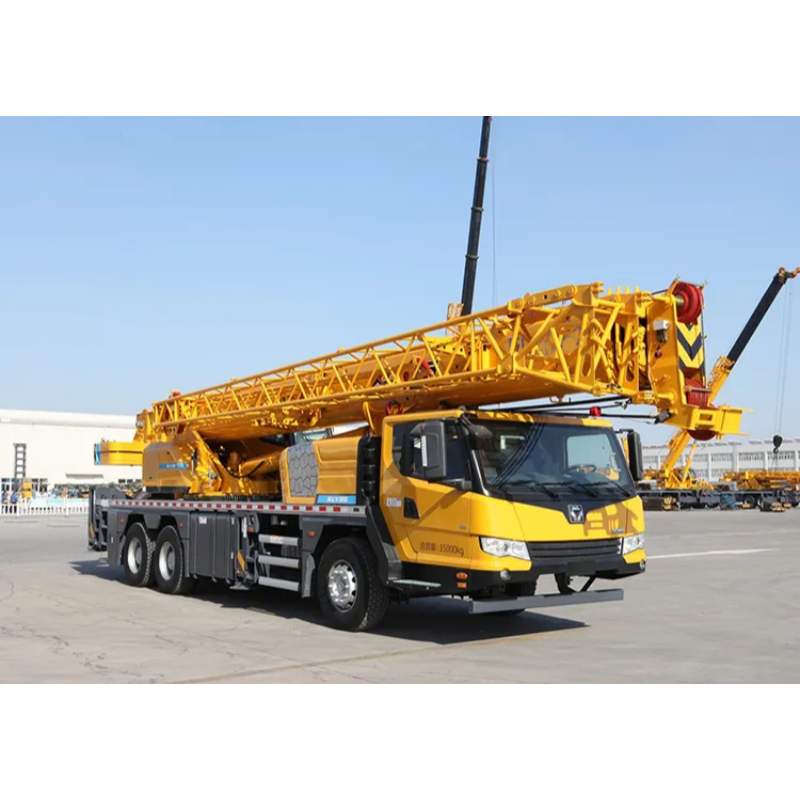 XCT25L5 25Ton Truck Crane Hydraulic Telescopic Mobile Lifting Machinery Heavy-Duty Construction Crane