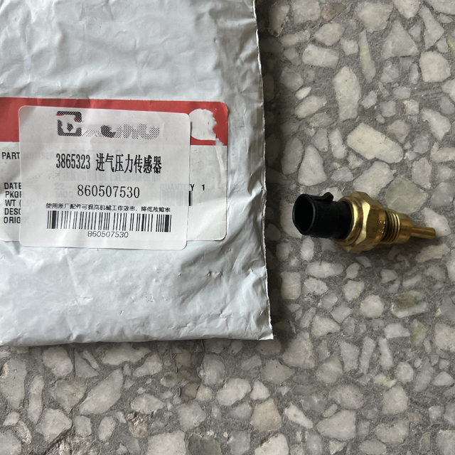 High Precision Engine Intake Pressure Sensor 860507530 for XE2000 Heavy Duty Excavator