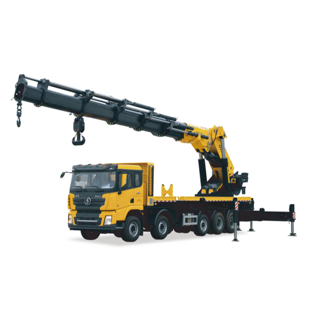 SQZ4500C Super Heavy Articulated Lorry Crane 100ton Low Clearance Folding Boom Crane 23.9m Radius For Industrial Petrochemical Hoisting